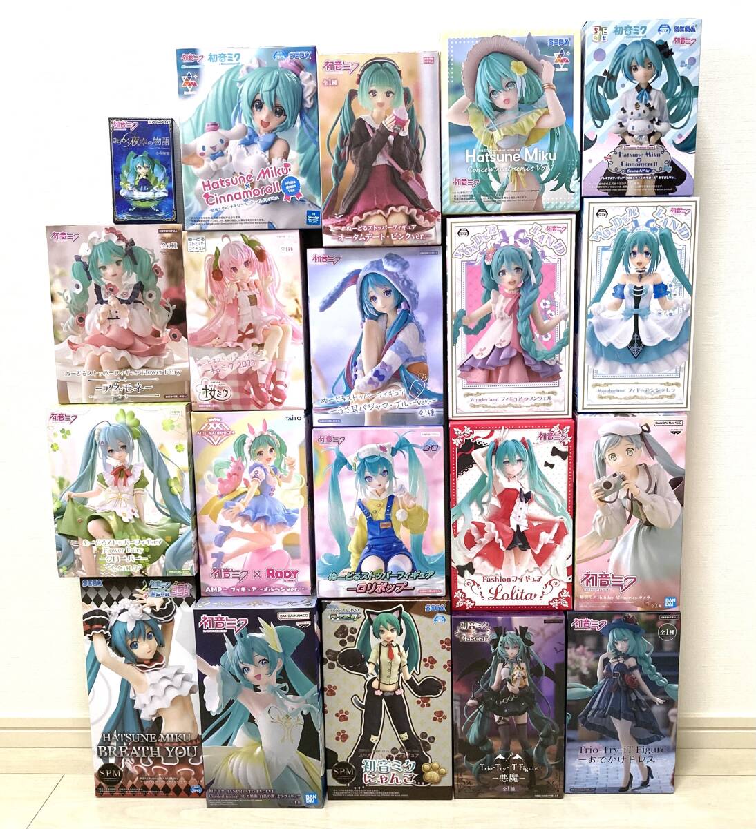 初音ミク 桜ミク フィギュア AMP ぬーどる シナモロール RODY 赤