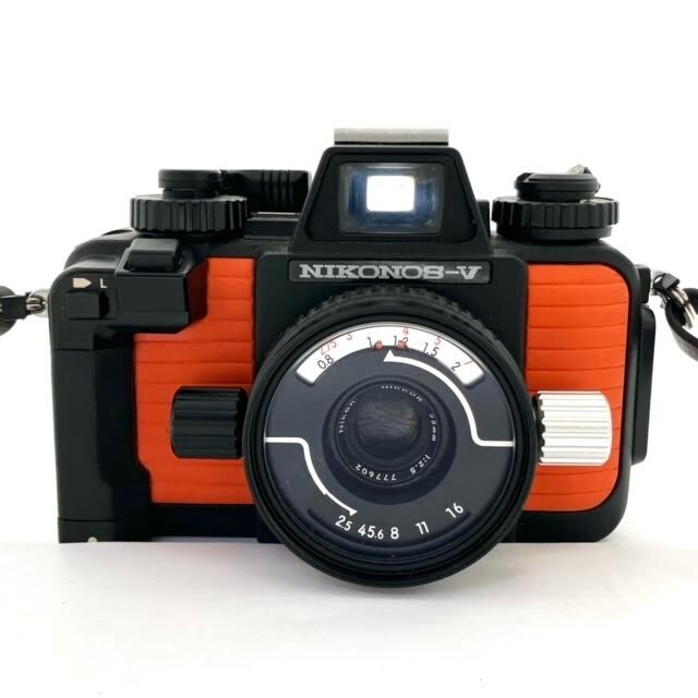 仙81 Nikon NIKONOS-V 水中カメラ フィルムカメラ オレンジ
