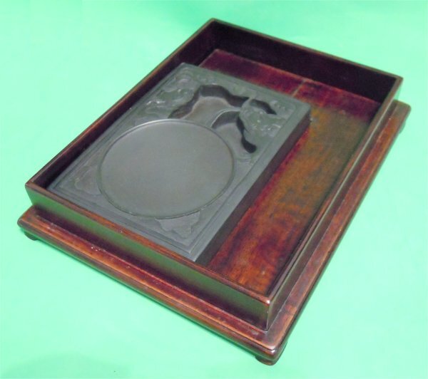 硯(12.5x17.5x2.5cm)と、硯箱(ヒビ入り)(20x26x6cm) 観祥堂 未使用_画像3