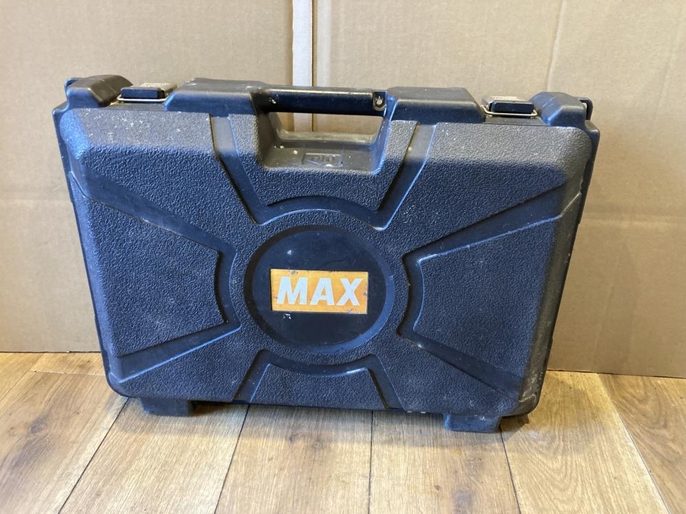 020♪おすすめ商品♪MAX　マックス 充電式鉄筋結束機　リバータイア RB-399　本体のみ　*通電時赤ランプ点滅 動作未確認 020♪おすすめ品・即決価格♪MAX マックス 鉄筋結束機 ツインタイヤ RB