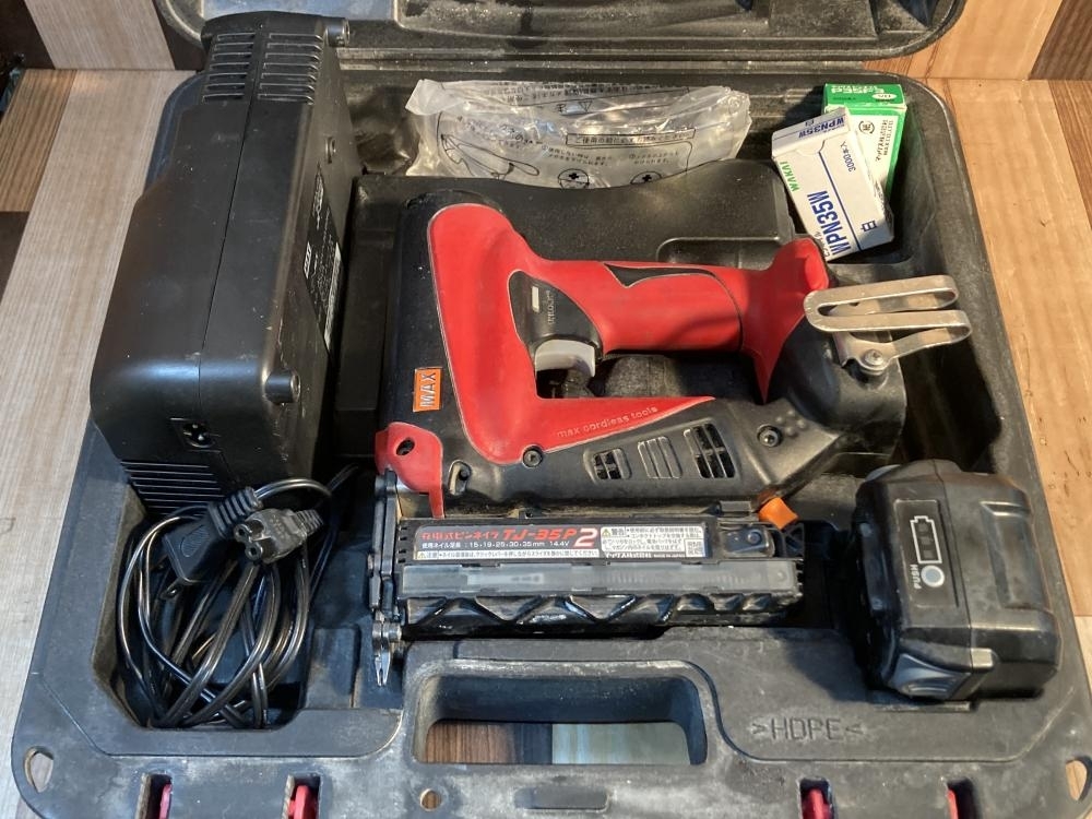 007◇おすすめ品◇MAAX 14.4V充電式ピンネイラ TJ-35P2 バッテリ×1、充電器_画像1