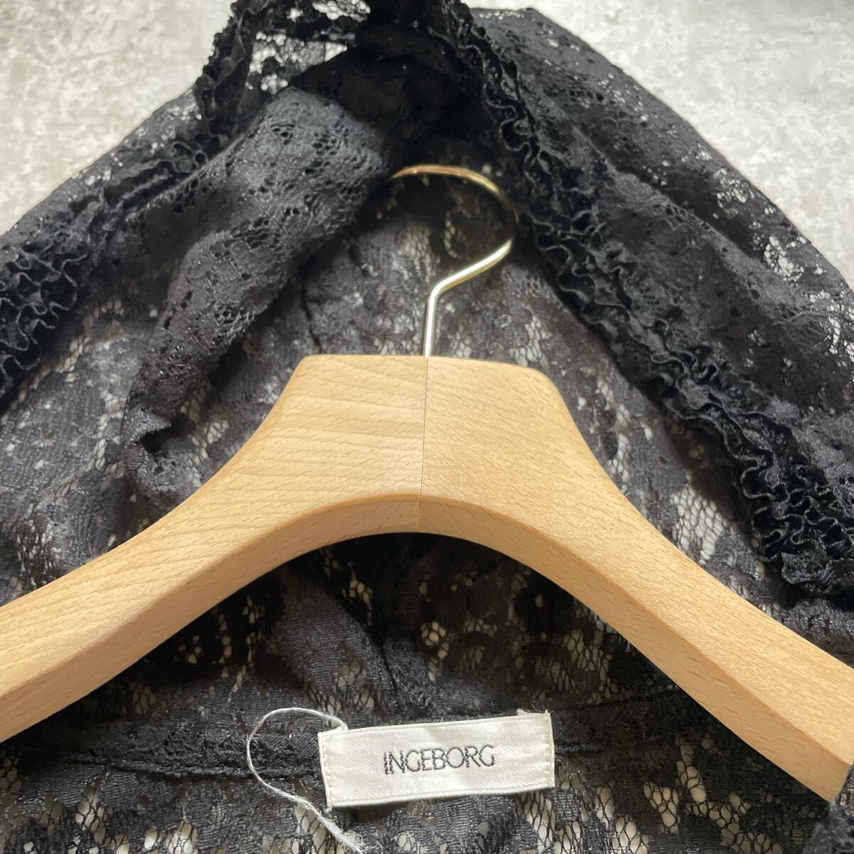 インゲボルグ　カーディガン　花柄　レース　ピコフリル　11号　黒　長袖　フード付_画像4