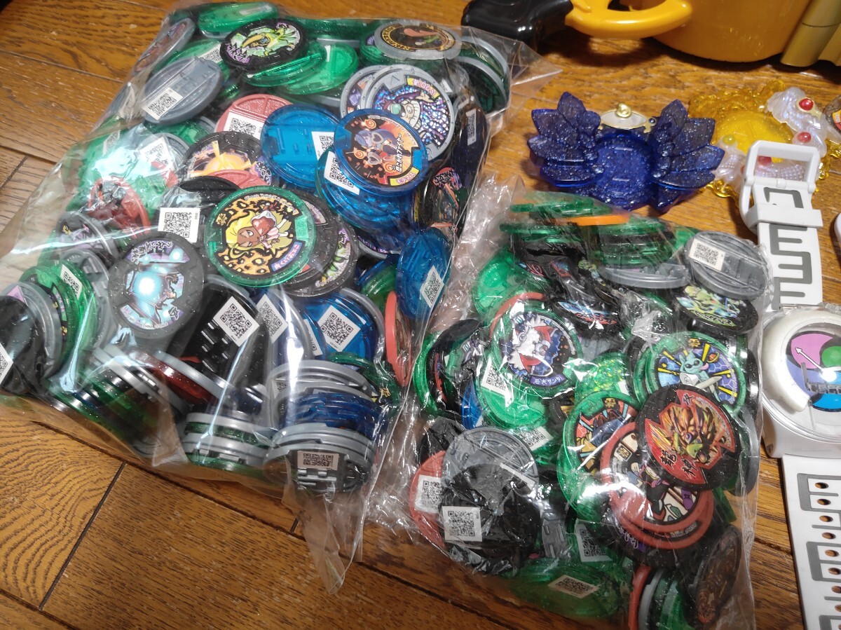 BANDAI バンダイ 妖怪ウォッチ メダル 約500枚 玩具 おもちゃ