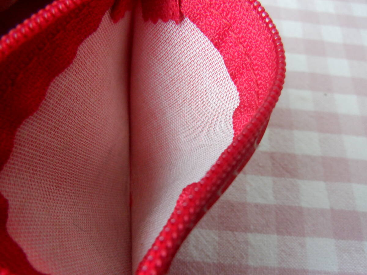 Ｅ８『レトロ感たっぷり？　ハローキティ　小銭入れ　サンリオ　２００３　ヴィンテージ　長期保管品』_画像6