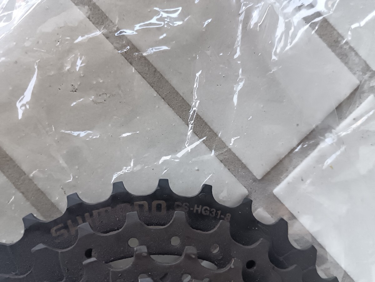 シマノ8SカセットスプロケットCS-HG31 11-32T ブラック SHIMANO