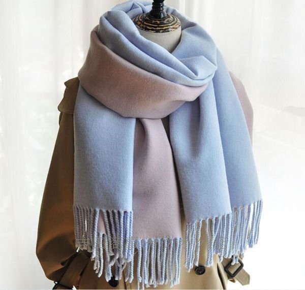 ☆新品 上質 大判 ストール 秋冬 エレガント オシャレ通勤防寒 カシミヤ リバーシブル仕様 ストール マフラー 水色_画像2