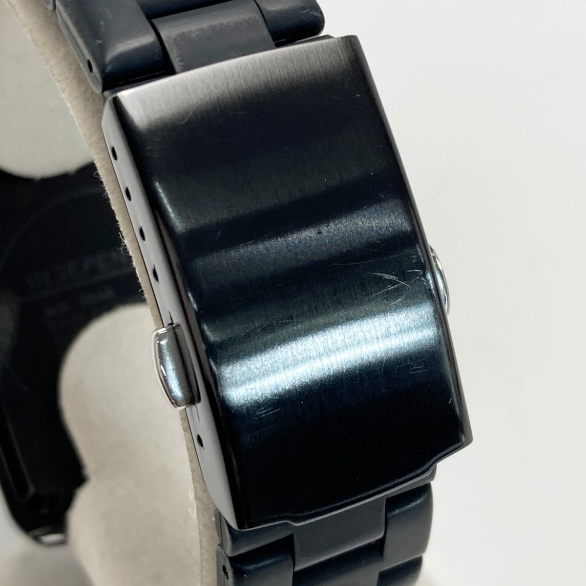 ☆☆ INDEPENDENT インディペンデント スウィング デイト G303 ブラック クォーツ メンズ 腕時計 やや傷や汚れあり_画像5