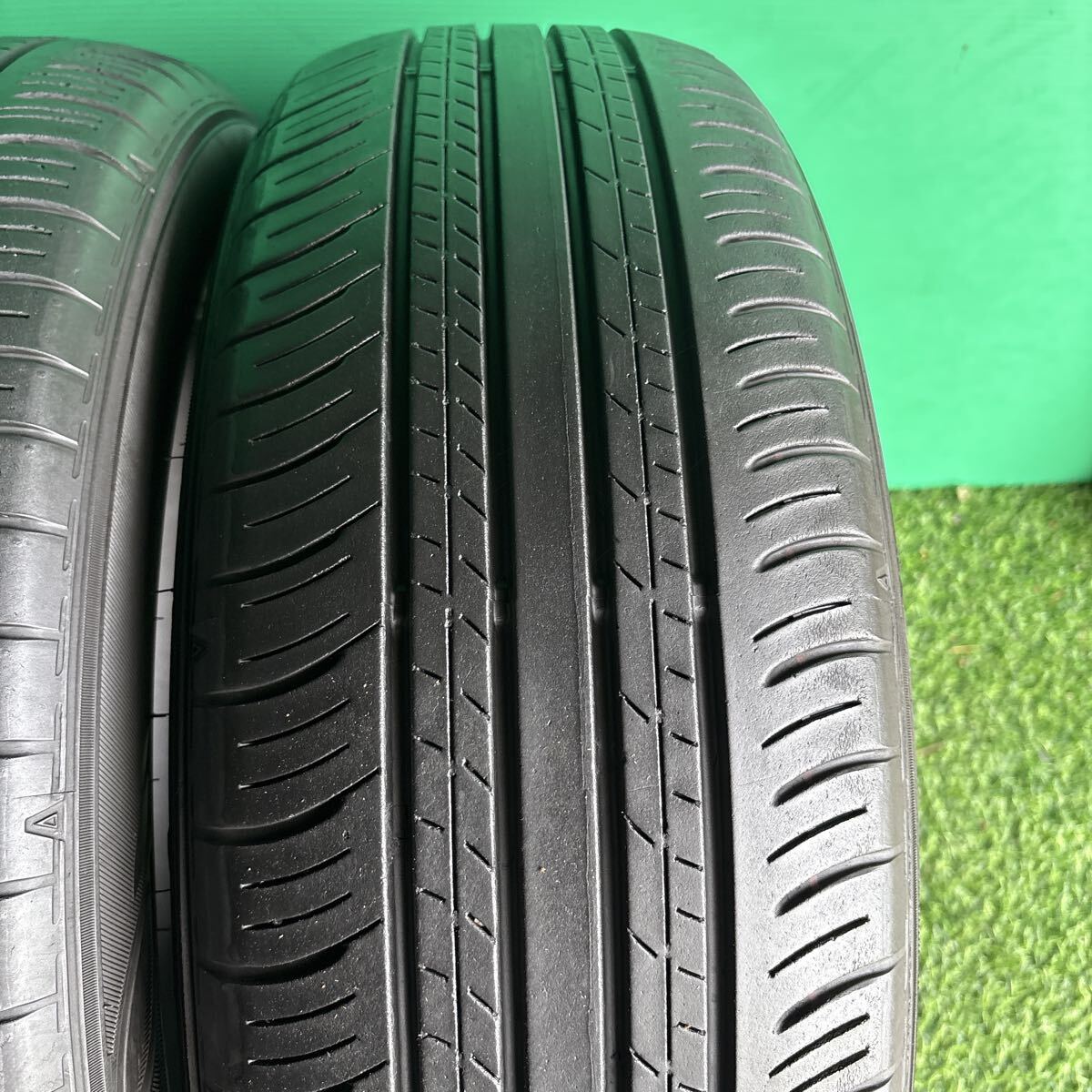 215/60R17 DUNLOP ENASAVE EC300+ 2022年製 2本 送料無料です!_画像3