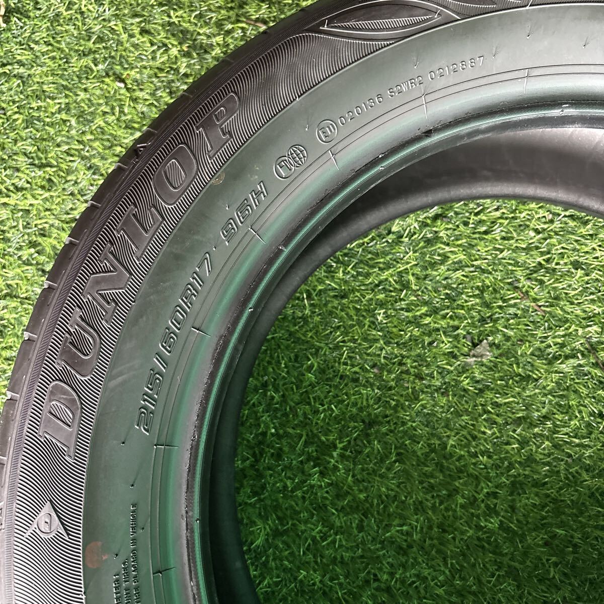 215/60R17 DUNLOP ENASAVE EC300+ 2022年製 2本 送料無料です!_画像9