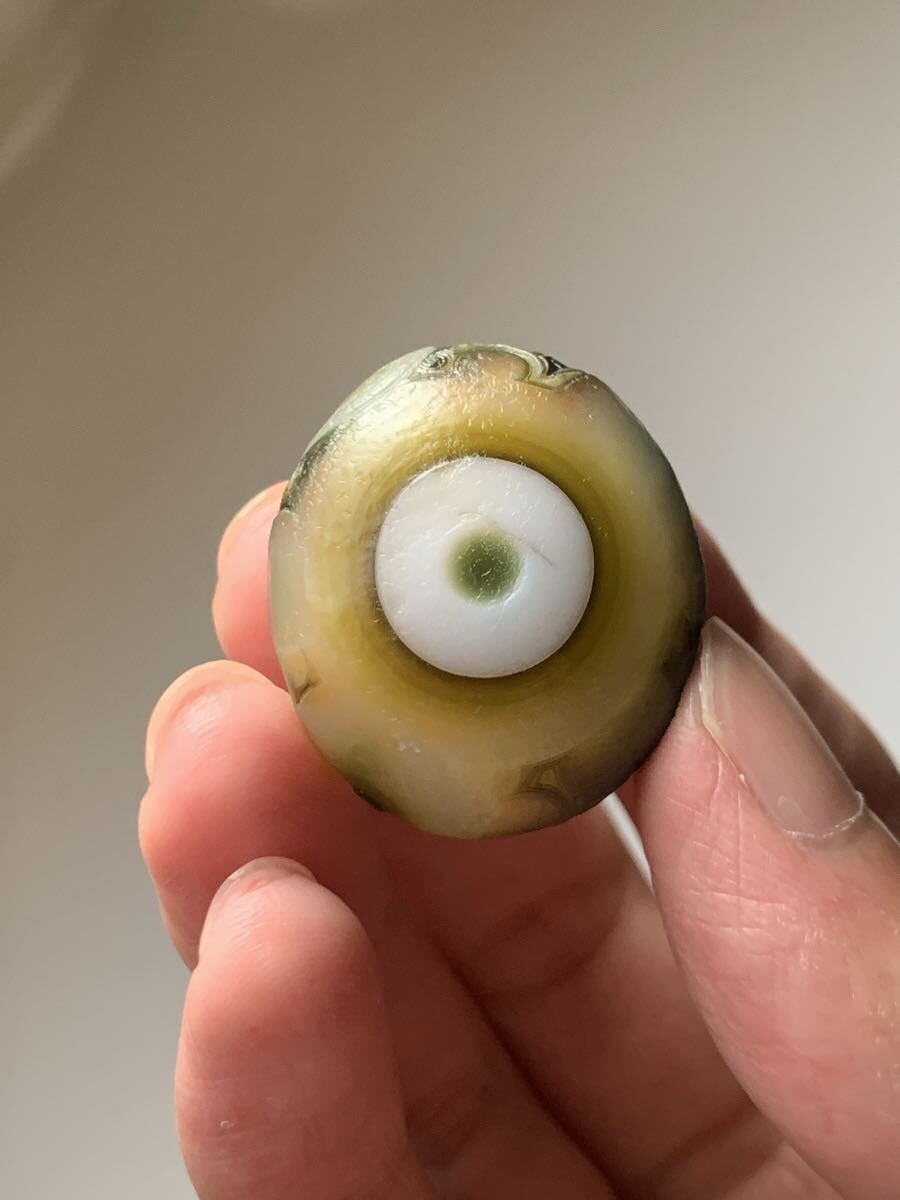 アラシャンゴビアゲート　ゴビ瑪瑙　蒙古瑪瑙　チベット　天珠天眼原石翡翠オパールパワーストーンアイアゲートルチル根付国産鉱物標本化石_画像1