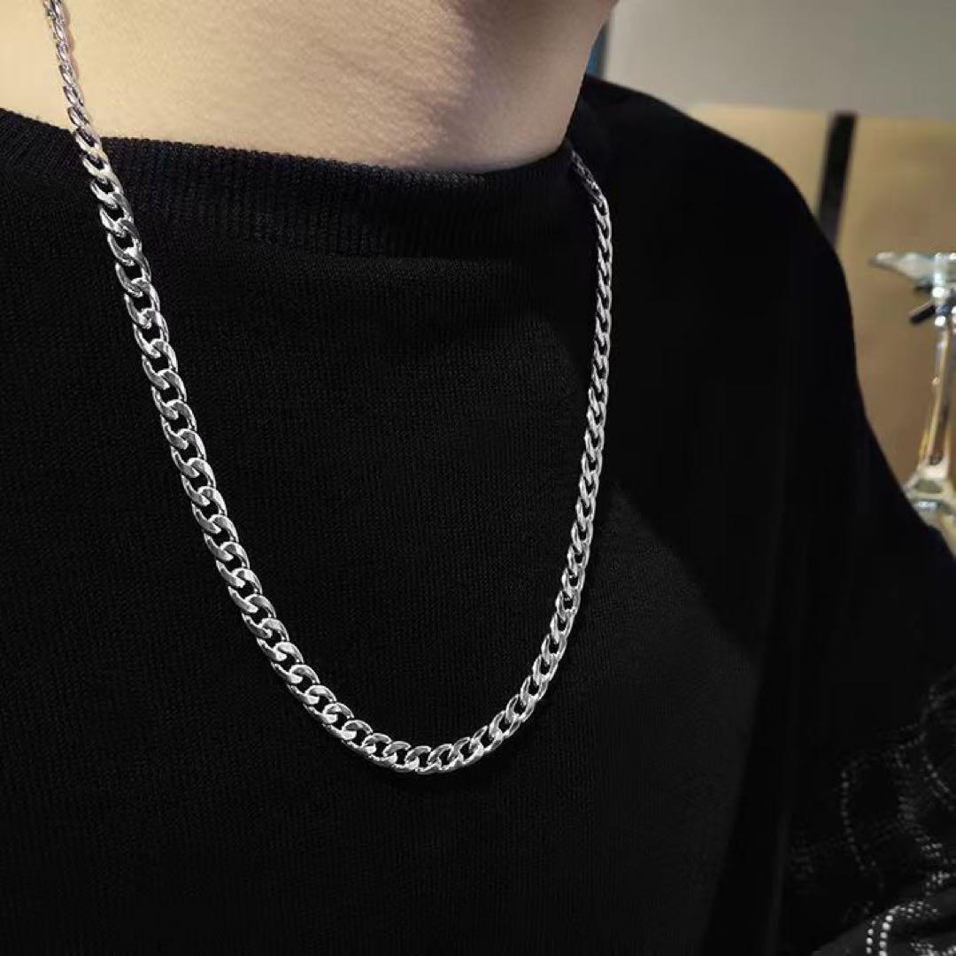 喜平　シルバー　チェーンネックレス　男女兼用　シンプル　長(zhǎng)60㎝　幅5㎜　チタン