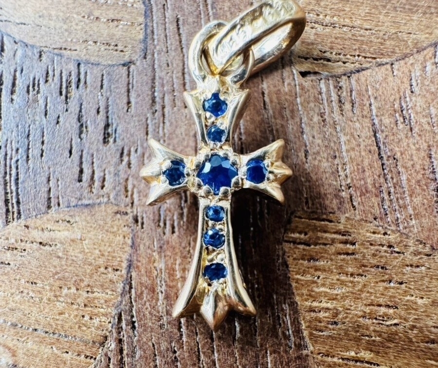 本日限定価格クロムハーツクロスダイヤ クロムハーツ Chrome Hearts 18KWG TNY CRSF P/DMND/タイニー