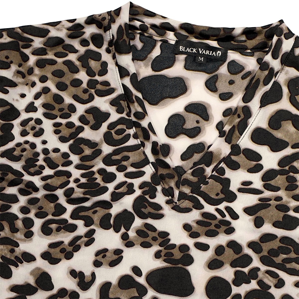 233152-br BLACK VARIA футболка V шея леопардовая расцветка . Leopard . рука тонкий стрейч короткий рукав мужской ( Brown × черный чёрный ) M. пункт 