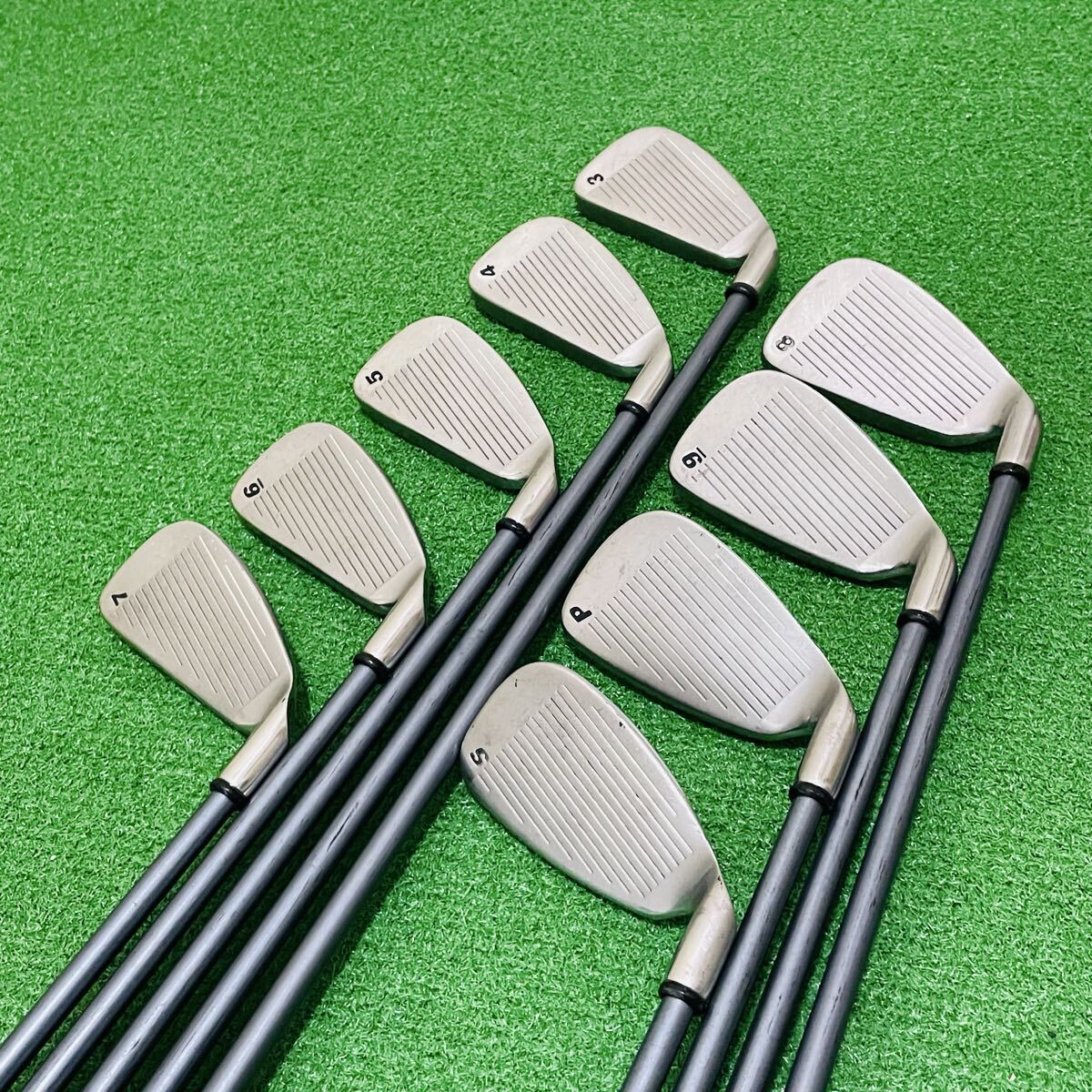 Callaway - 希少　Callaway BIG BERTHA レフティー アイアンセット　9本 希少レフティ左 Callaway BIG BERTHA メンズアイアンセット