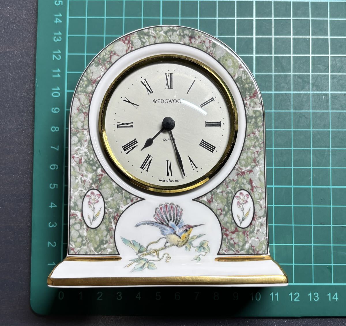 WEDGWOOD ハミングバード　置き時計　動作確認　ウエッジウッド 置時計_画像1