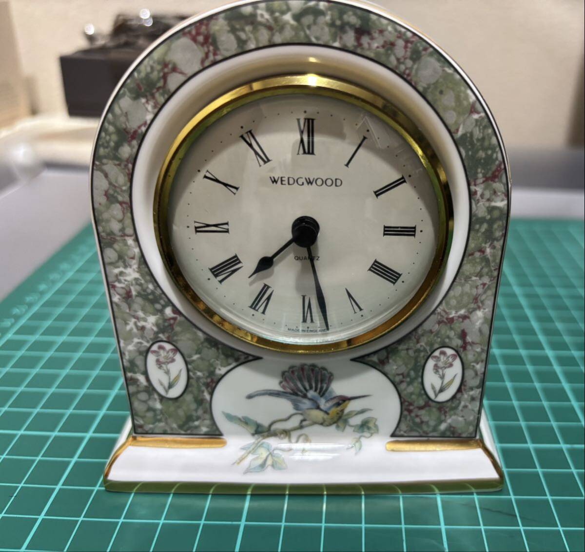 WEDGWOOD ハミングバード　置き時計　動作確認　ウエッジウッド 置時計_画像5