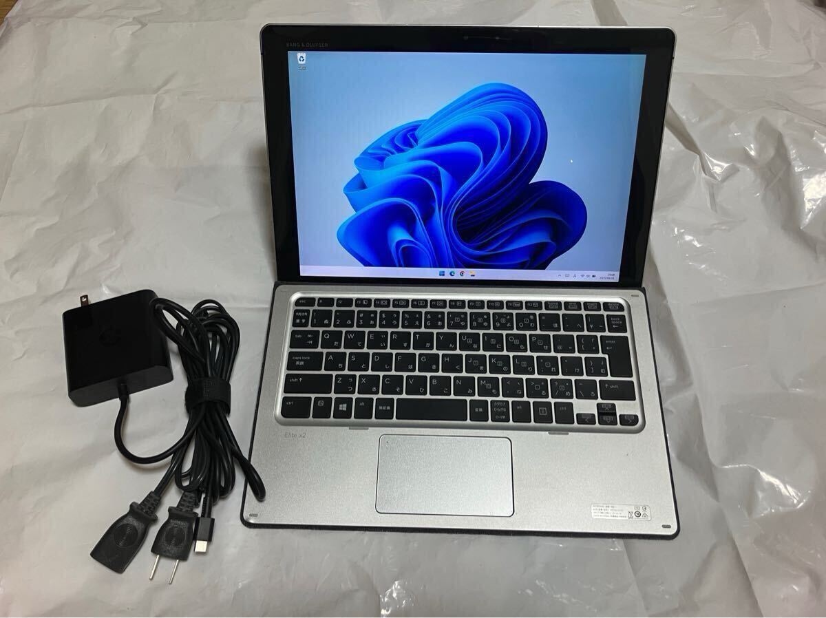 状態良好 HP Elite 1012 X2 G2 i5-7200U 2.50GHz 8GB SSD 256GB Windows 11 pro 64bit キーボード付き_画像1