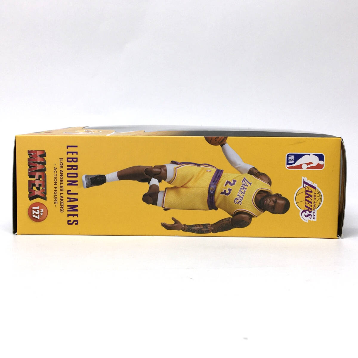 LEBRON JAMES MAFEX No.127 レブロンジェームズ　正規品 818cuUaEjwL._UF350,350_QL80_.jpg