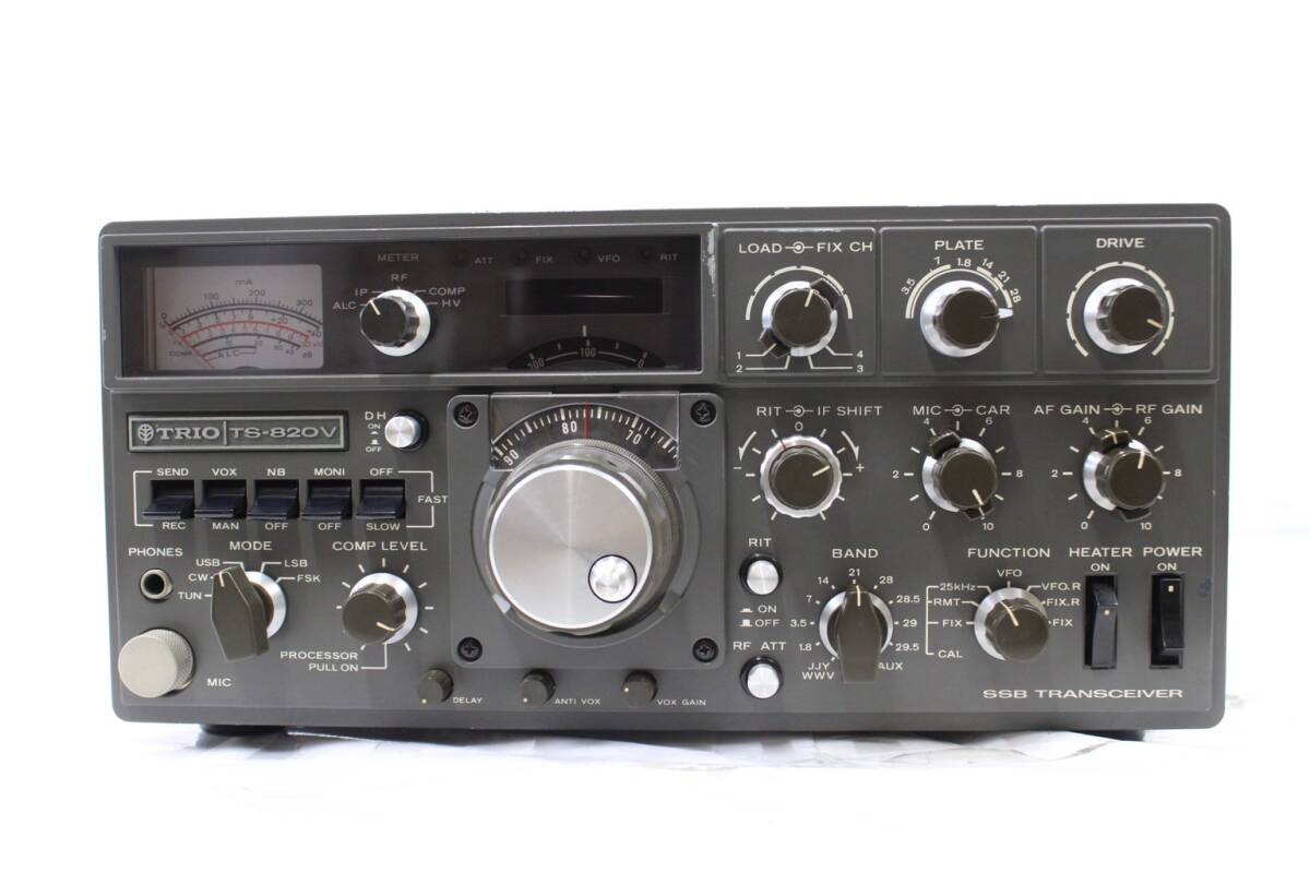 現状品 トリオ TS-820V HF SSB トランシーバー TRIO アマチュア