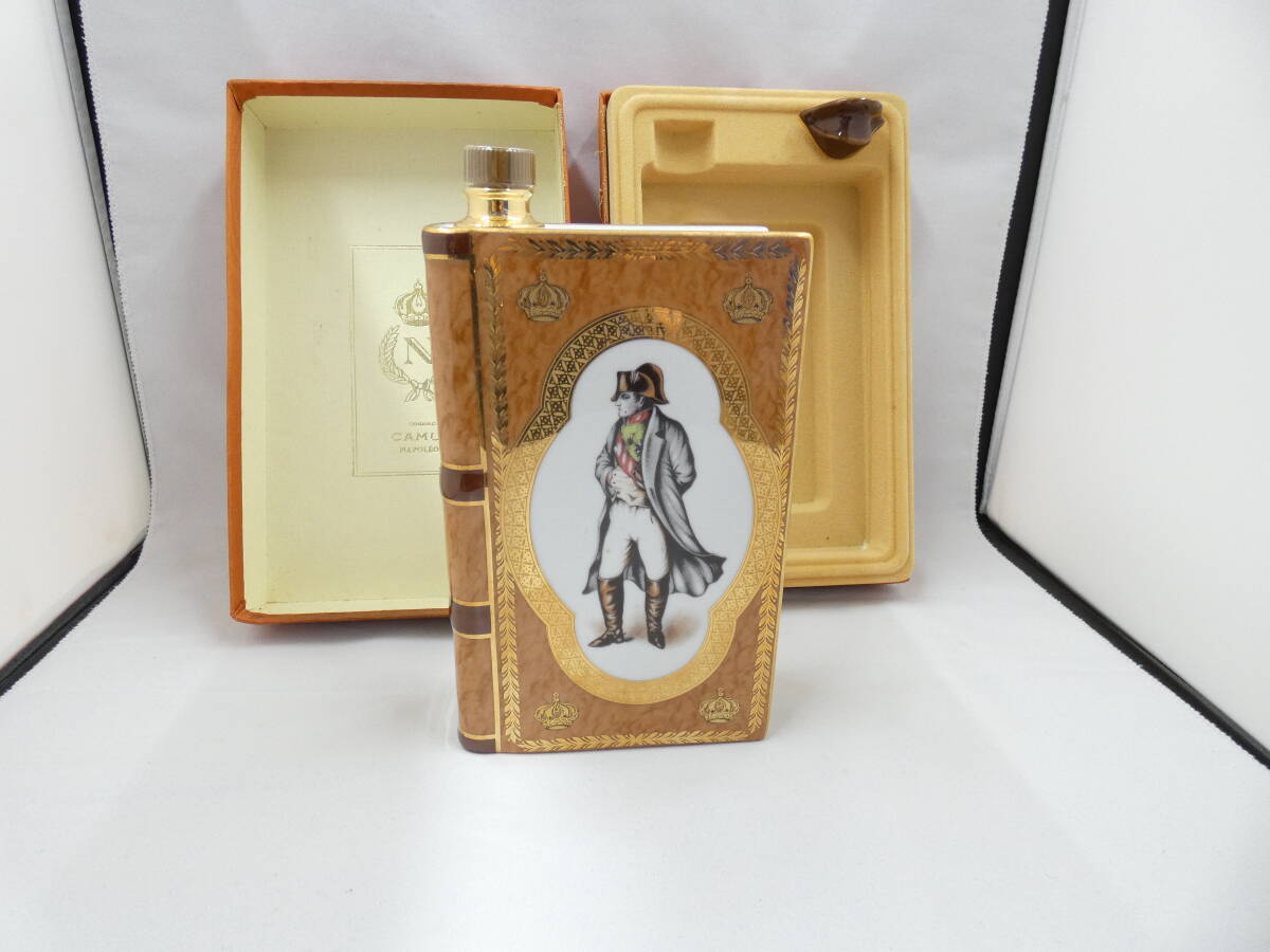 K33313★ CAMUS NAPOLEON COGNAC カミュ ブック 茶白陶器 替え栓付き 長期保管 古酒 未開栓
