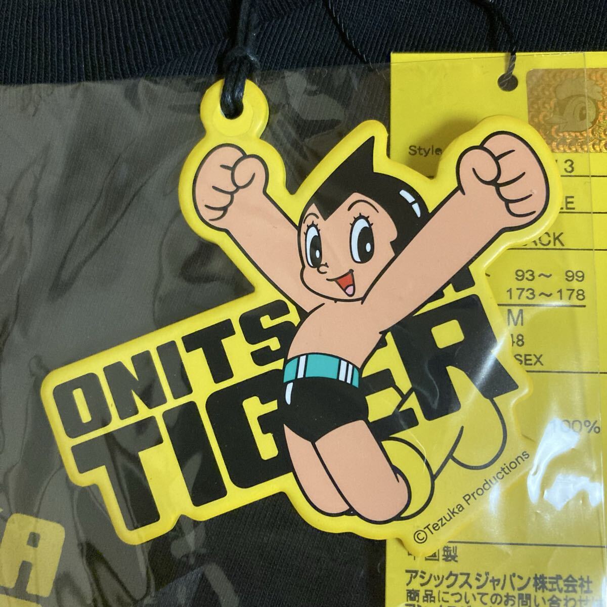 新品 オニツカタイガー 鉄腕アトム グラフィックコラボTシャツ ユニセックス Mサイズ_画像3