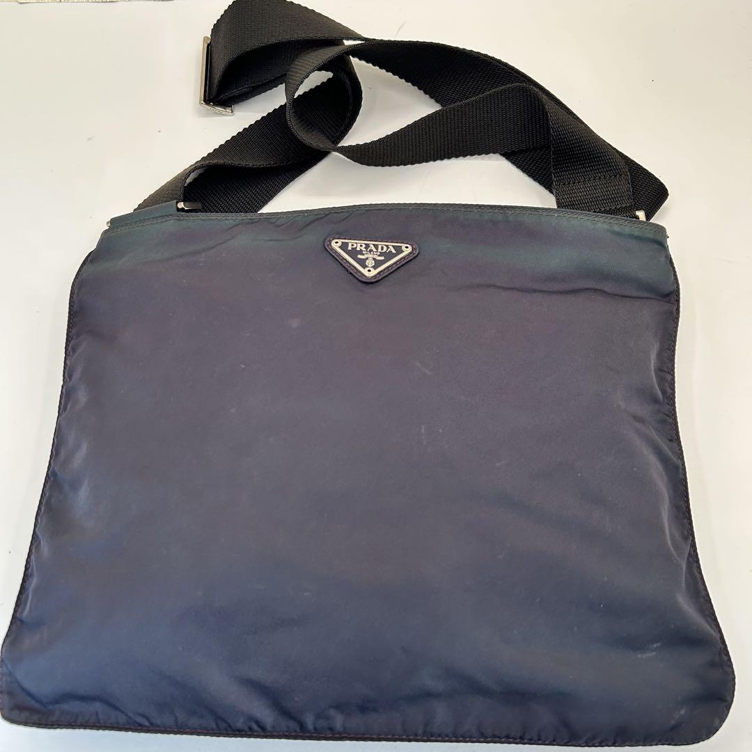 PRADA バック ショルダーバッグ ロゴプレート三角プレート ナイロン 美品】PRADA プラダ ナイロン ショルダーバッグ サコッシュ ロゴ