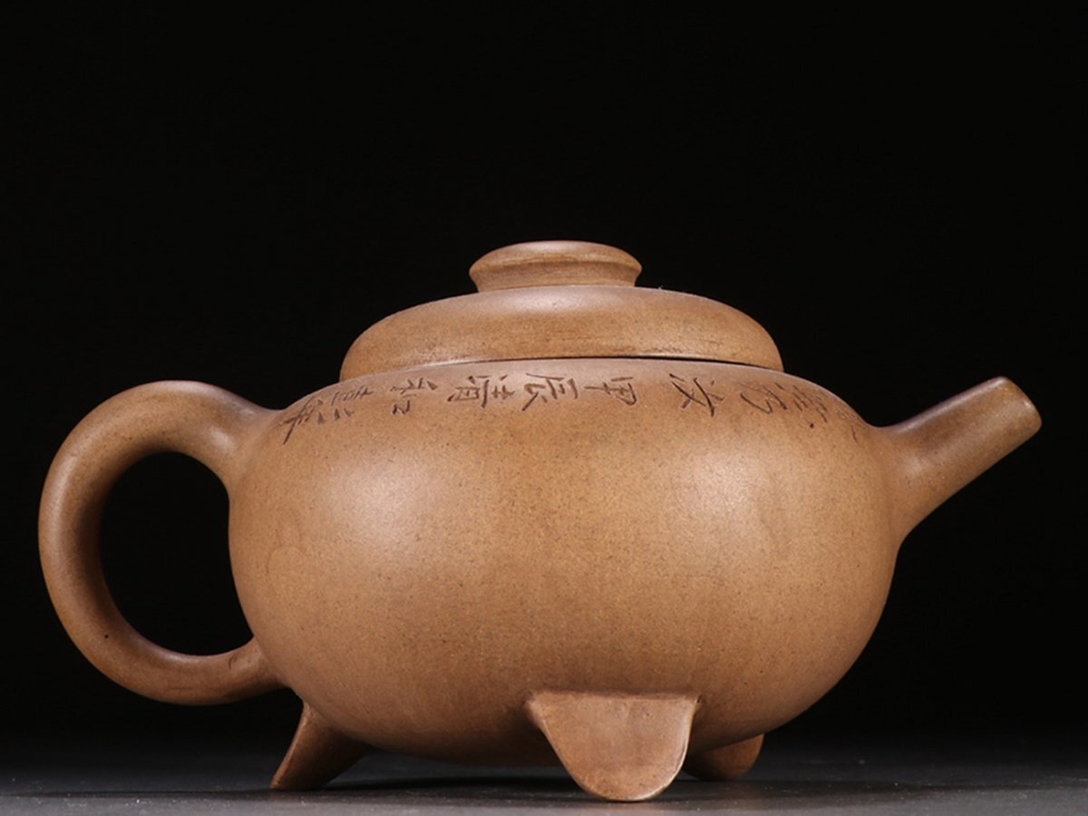 中国美術 粉彩 人物図 漢詩 時代物 アンティーク 古道具 古美術 □大成美術□彭年製款 漢詩紋三足紫砂急須 (検) 清時代 急須