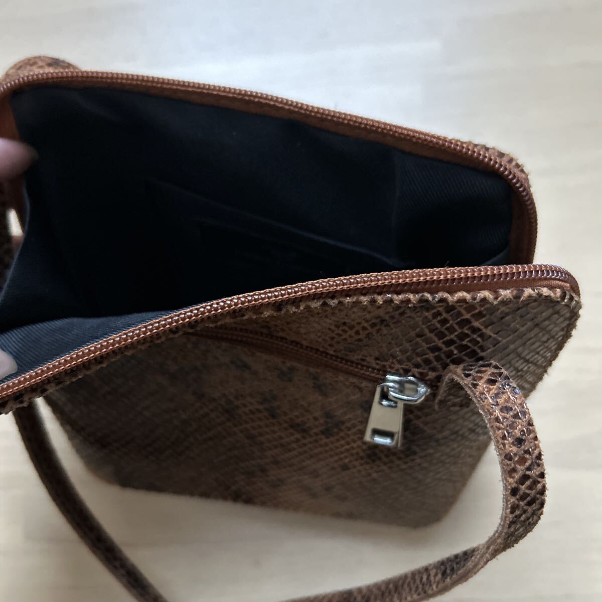 LAURA DI MAGGIO(ローラディマッジオ)ローラ ディ マッジオ LAURA DI MAGGIO スクエアアニマル柄ショルダーポーチバッグ (ヘビ_画像6