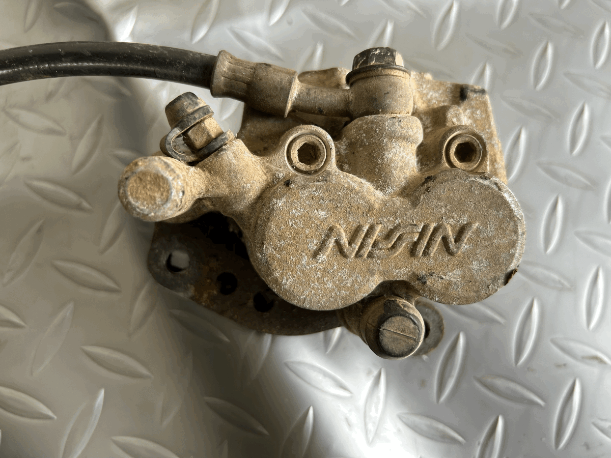 ヤマハ　YZ250 WR250Z キャリパー、マスターシリンダー　DT200WR、４D A ,4DC,YZ125