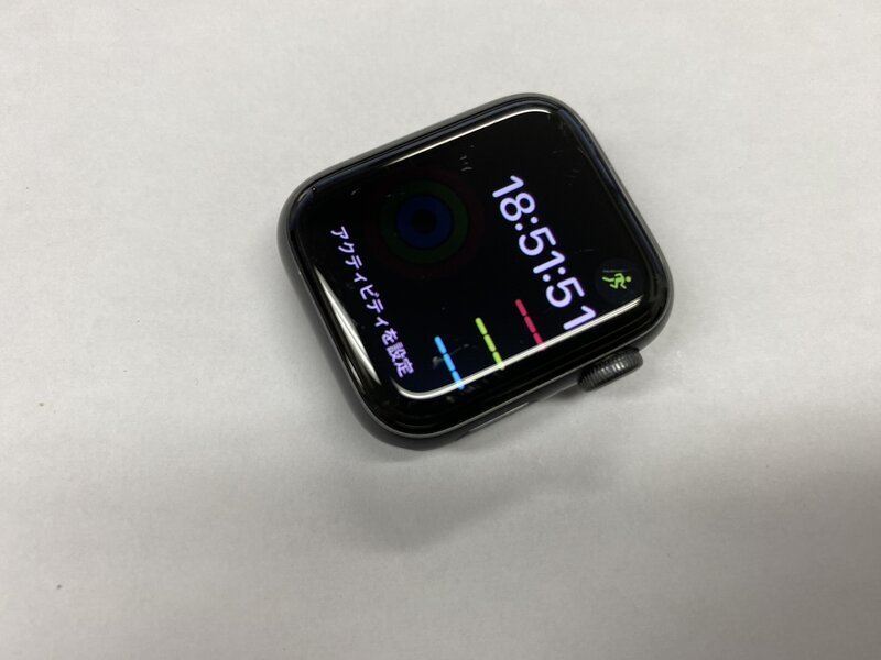 EH620 Apple Watch SE 第1世代 40mm GPS+Cellular アルミ スペースグレイ A2355