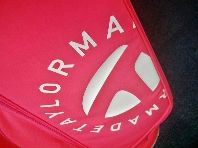 未使用 テーラーメイド レディース スポーティ・モデル サークルT 合繊素材 ピンク白 ゴルフバッグ_画像5