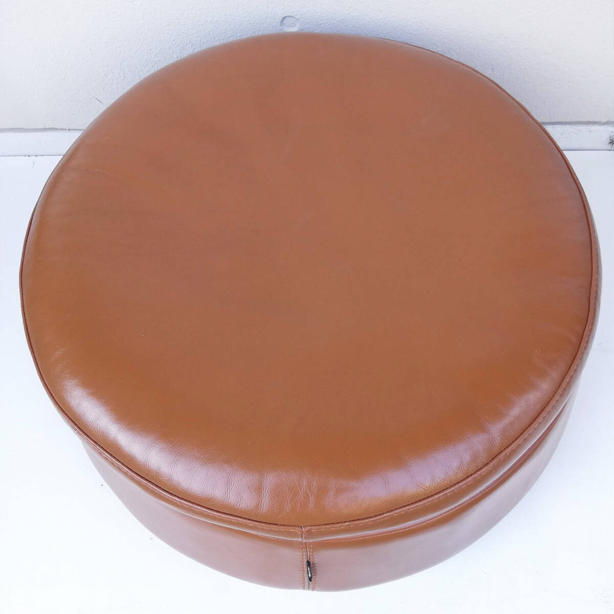 廃盤◆希少 ACTUS five by five メテオール 本革 ラウンド オットマン アクタス 北歐 ウニコ カッシーナ 