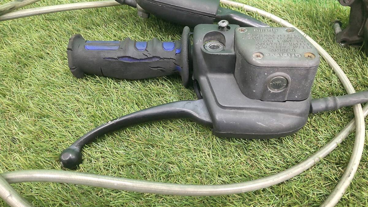 アプリリア スカラベオ 250 ZD4TD フロント リア キャリパー マスター レバー スロットル ホルダー_画像4