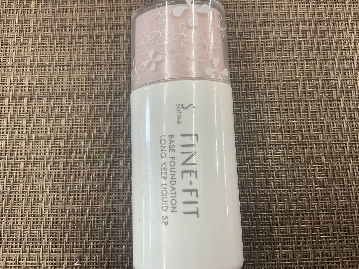 花王 ソフィーナ ファインフィット ベース ファンデーション UV ロングキープ リキッド SP 115 オークル ほぼ 未使用 ☆ 早い者勝ち