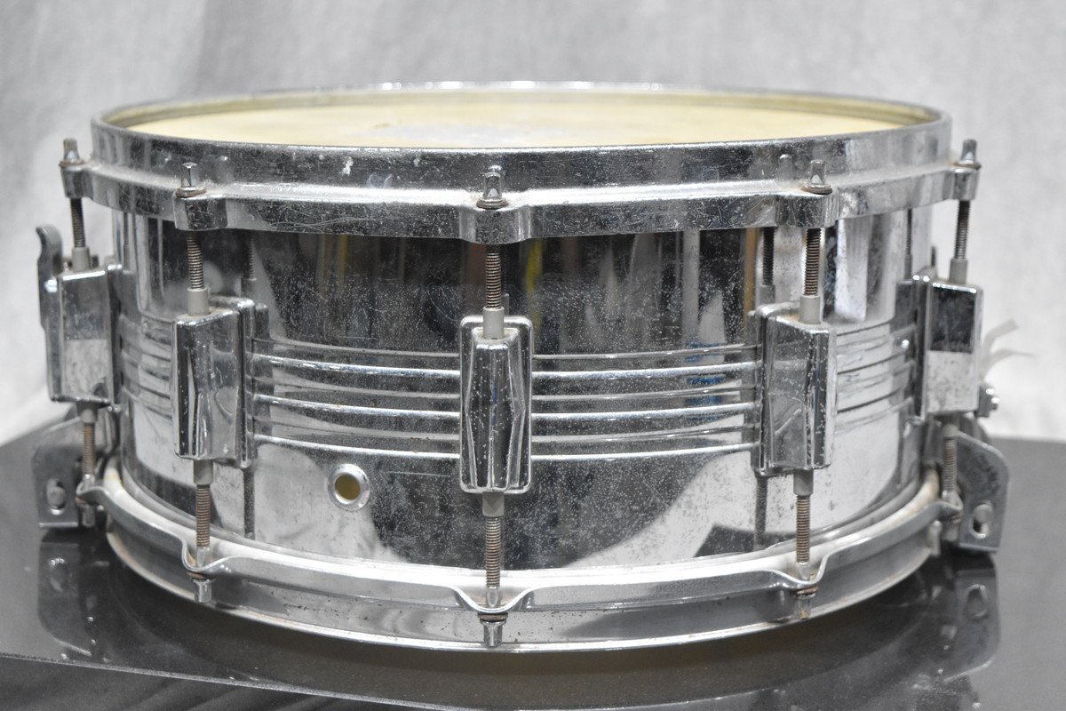 【人気，大得価】C 詳細不明 スネアドラム 14インチ 3130056(スネア)｜売買されたオークション情報、yahooの商品情報をアーカイブ公開 - オークファン スネア