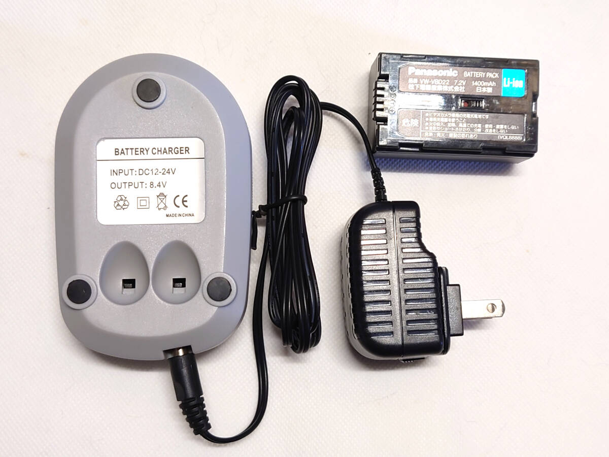  ※ジャンク　BATTERY　CHARGER　バッテリー　チャージャー　Panasonicの電池
