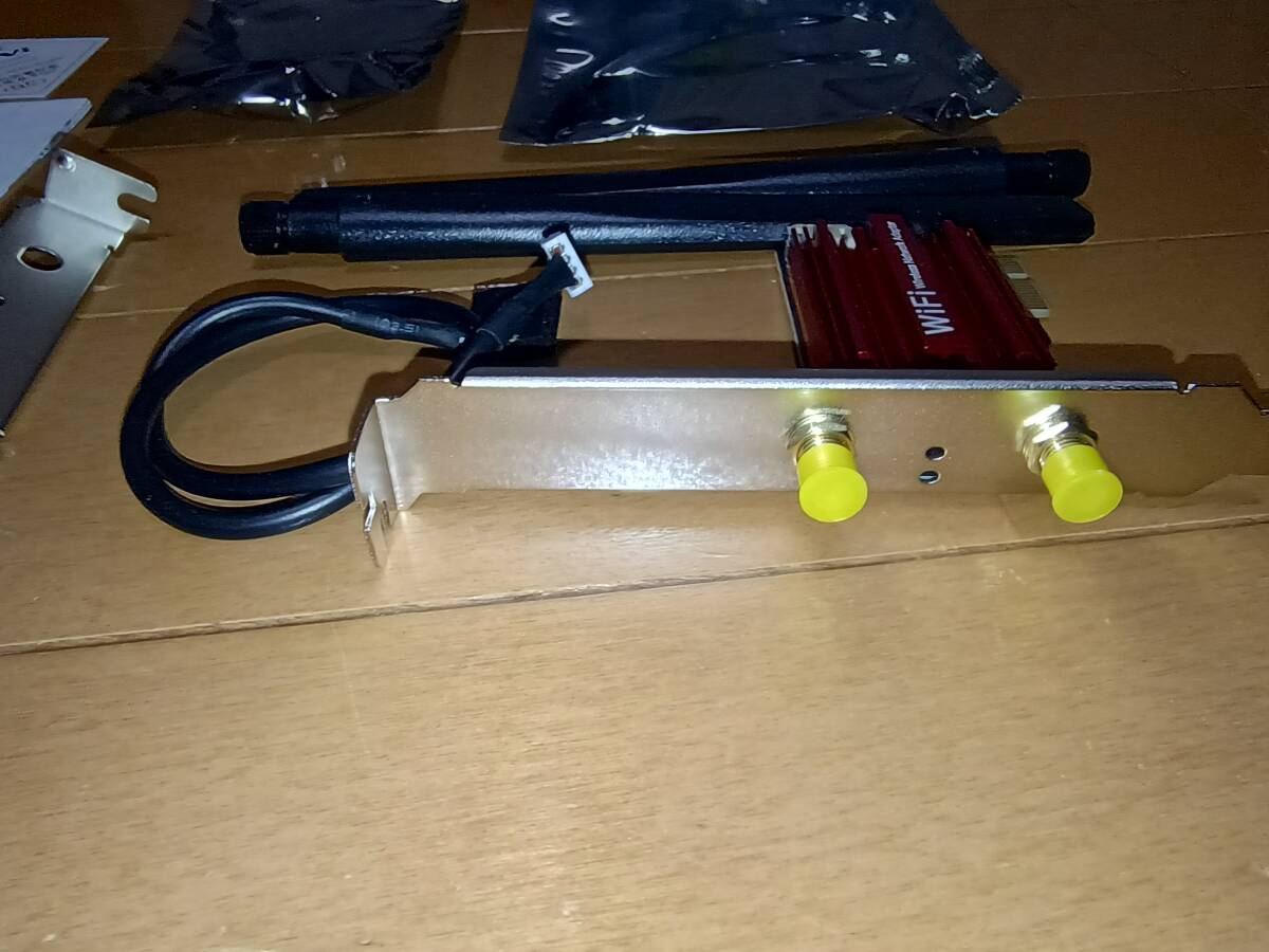 Realtek RTL8822CE搭載 PCI-E接続 無線LAN Wi-Fi Bluetooth5.0 ネットワークカード_画像3