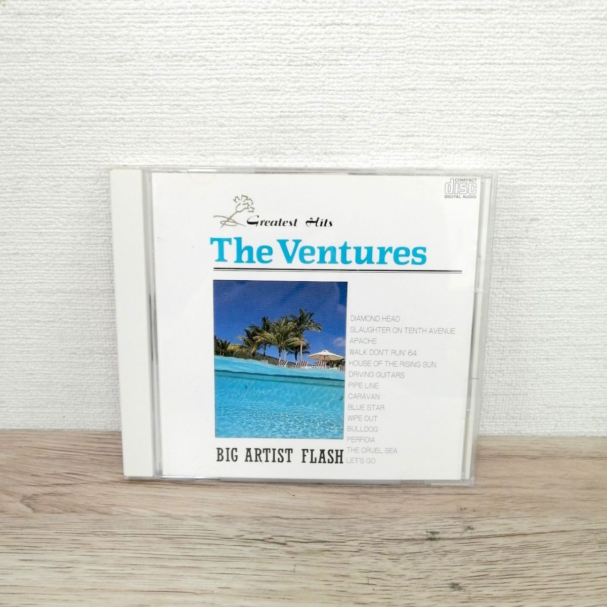 動作品 CD THE VENTURES ザ・ベンチャーズ / GREATEST HITS / グレイテスト・ヒッツ 復刻版 ダイヤモンド ヘッド /D87-1_画像1