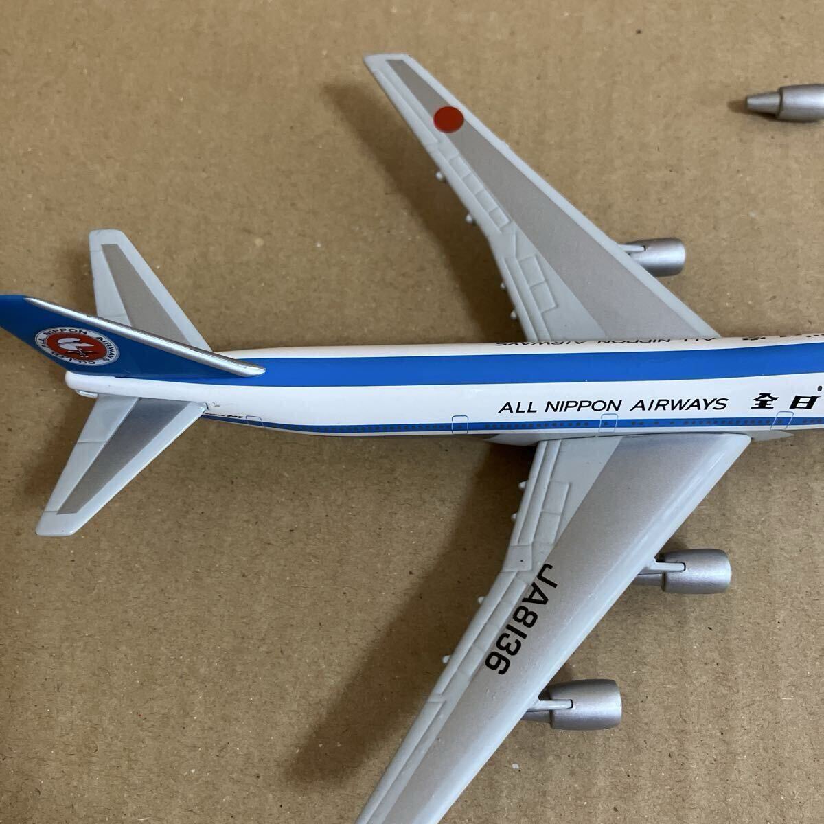 【破損あり＋ブリスターパック無し】■全日空商事 1/500 ANA 全日空 B747SR-100 モヒカン塗装 さようなら香港啓徳空港 NH50001【中古品】■_画像4