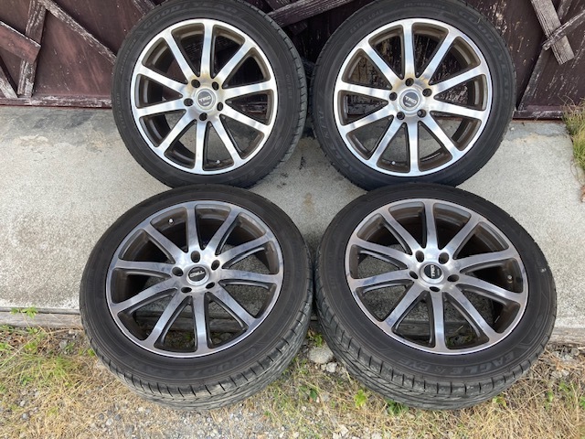 4本セット RAYS TRD 8J-18インチ +40 タイヤ付 245/45R18 レイズ　マークＸなど_画像1