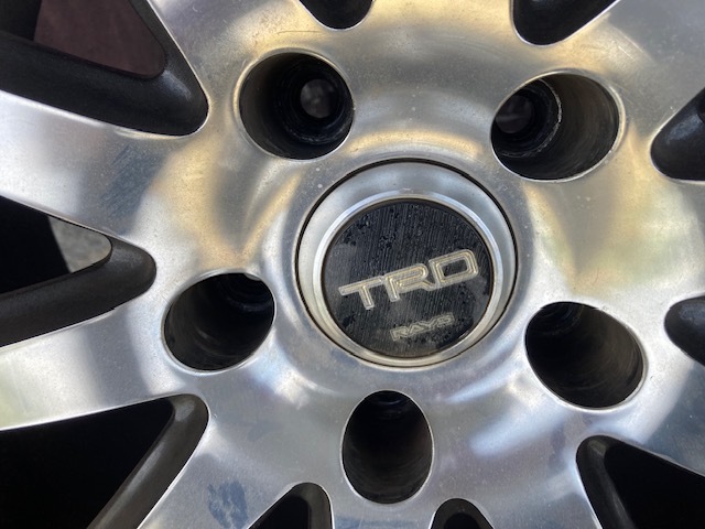 4本セット RAYS TRD 8J-18インチ +40 タイヤ付 245/45R18 レイズ　マークＸなど_画像6