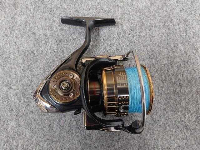 中古】 ダイワ 15イグジスト 3012H スピニングリール EXIST