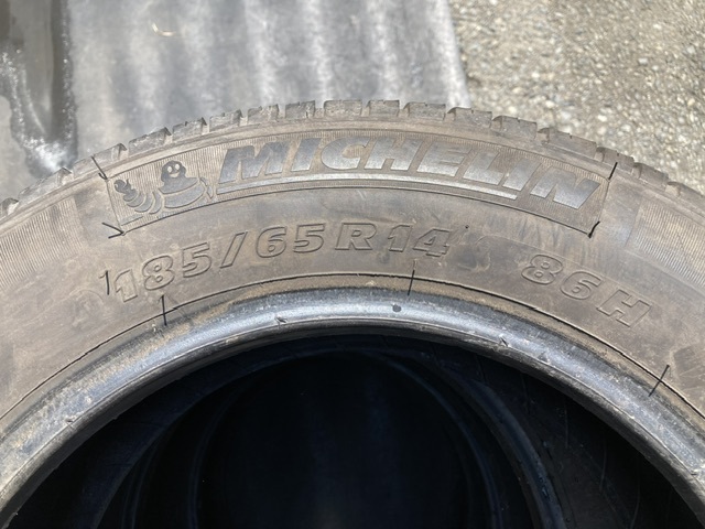 14 インチ 夏 サマー タイヤ 4本 セット 185/65R14 2006年製 残溝約6mm2本 4mm2本 ミシュラン ENERGY XM1 現状引渡_画像3