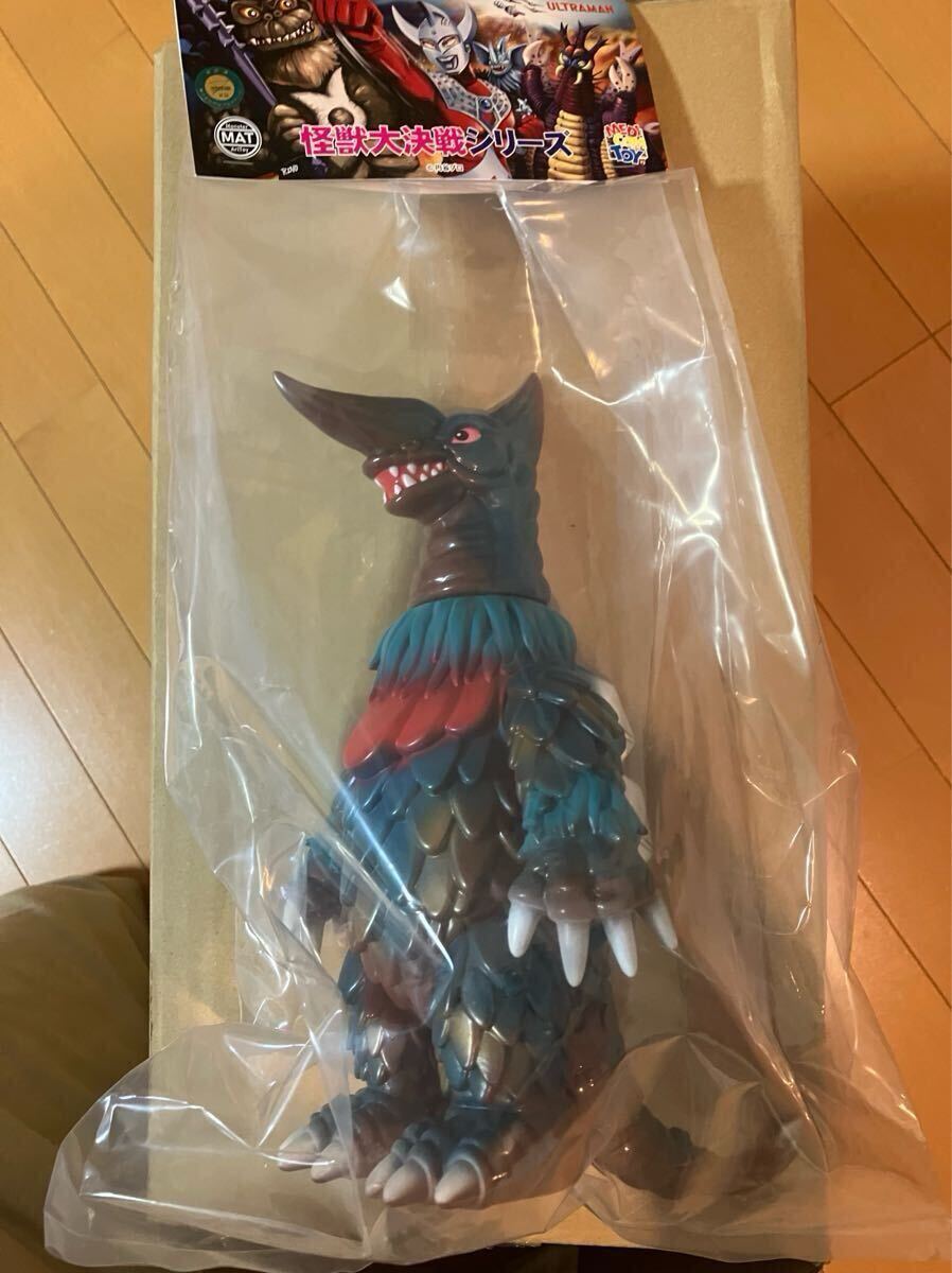 メディコムトイ　MAT オイルドリンカー　ソフビ MAT/オイルドリンカー/メディコムトイ/ウルトラマンタロウ