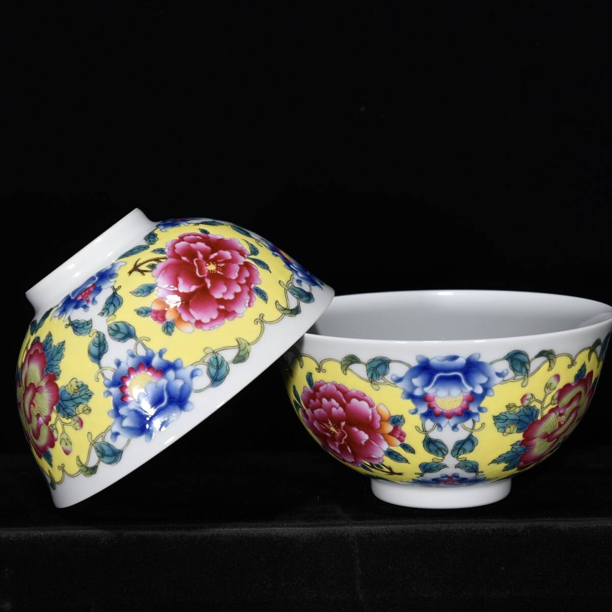 ■LH313■【清康熙御制款】 琺瑯彩花卉紋茶碗2客 古物 共箱 収蔵品 古陶磁器■_画像9