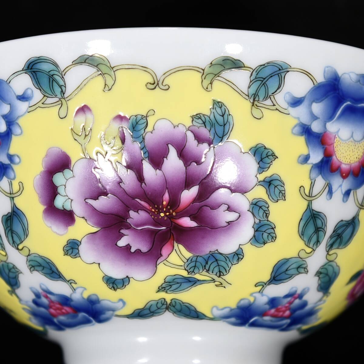 ■LH313■【清康熙御制款】 琺瑯彩花卉紋茶碗2客 古物 共箱 収蔵品 古陶磁器■_画像6