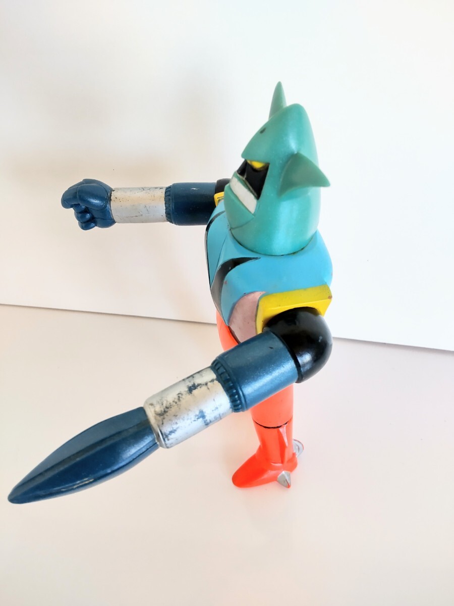 【中古品】昭和 当時物 ゲッターロボ ゲッターライガー ソフビ 当時物 ゲッターライガー ソフビ ゲッターロボ 約23cm バンダイ