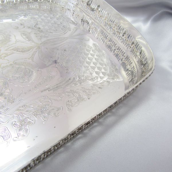 VINERS スクエアのカクテルトレー/ギャラリートレー 42cm