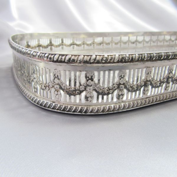 【VINERS】 カクテルトレー / ギャラリートレー 42cm VINERS スクエアのカクテルトレー/ギャラリートレー 42cm