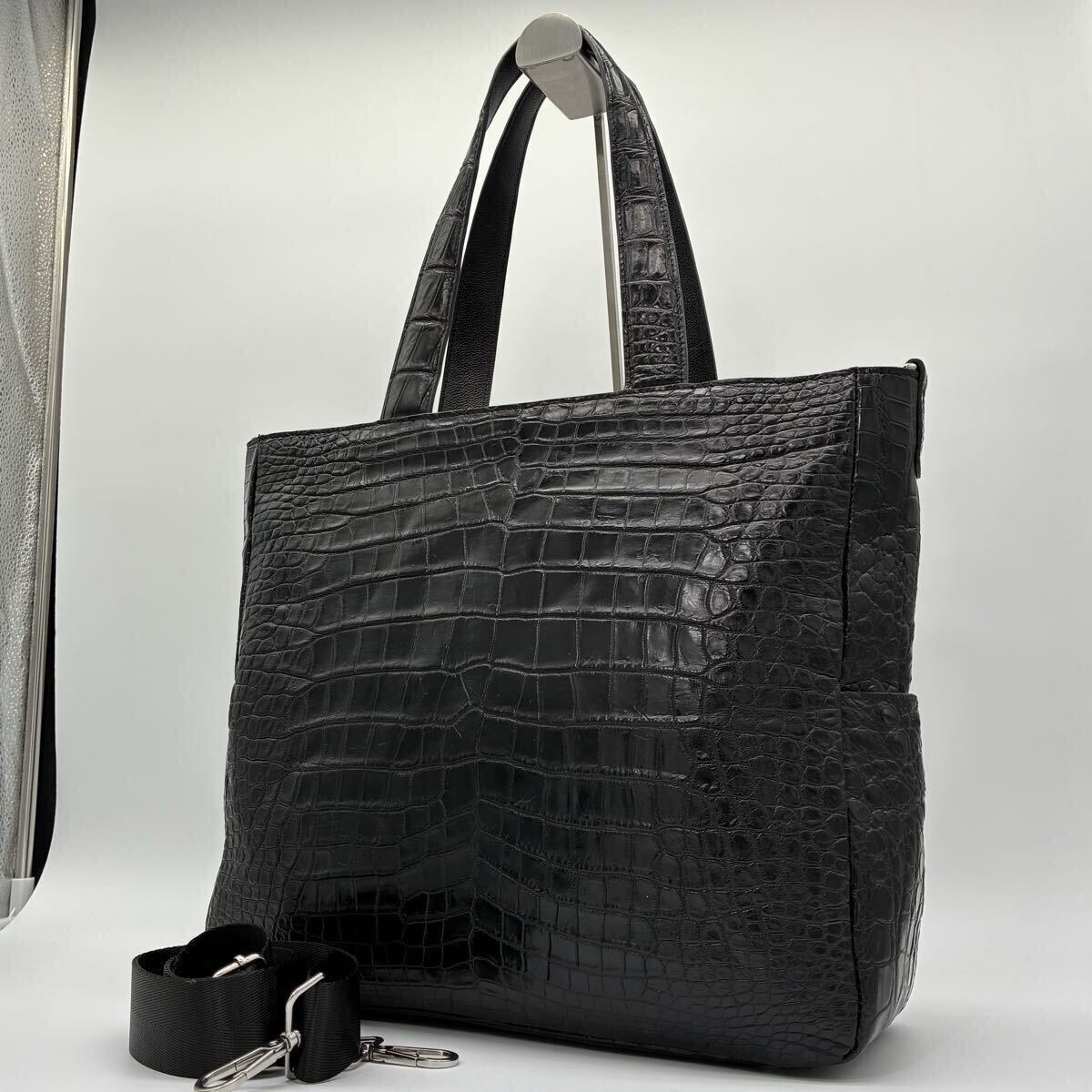 極美品 クロコダイル トートバッグ ワニ レザー ブラック 黒 A4 最高峰!!! 極美品!!! クロコダイル ワニ革 マットクロコ トート